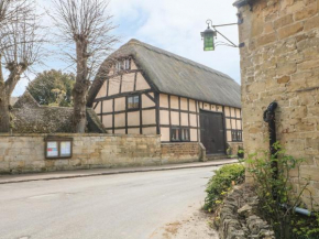 The Old Cider Press, Broadway